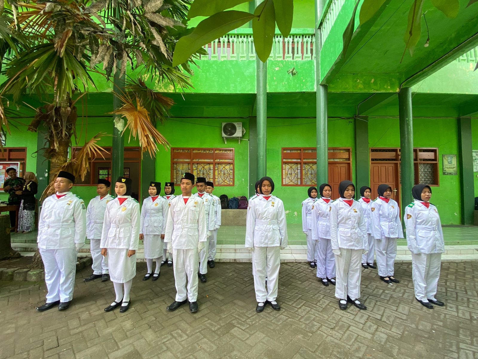 UPACARA HARI PAHLAWAN