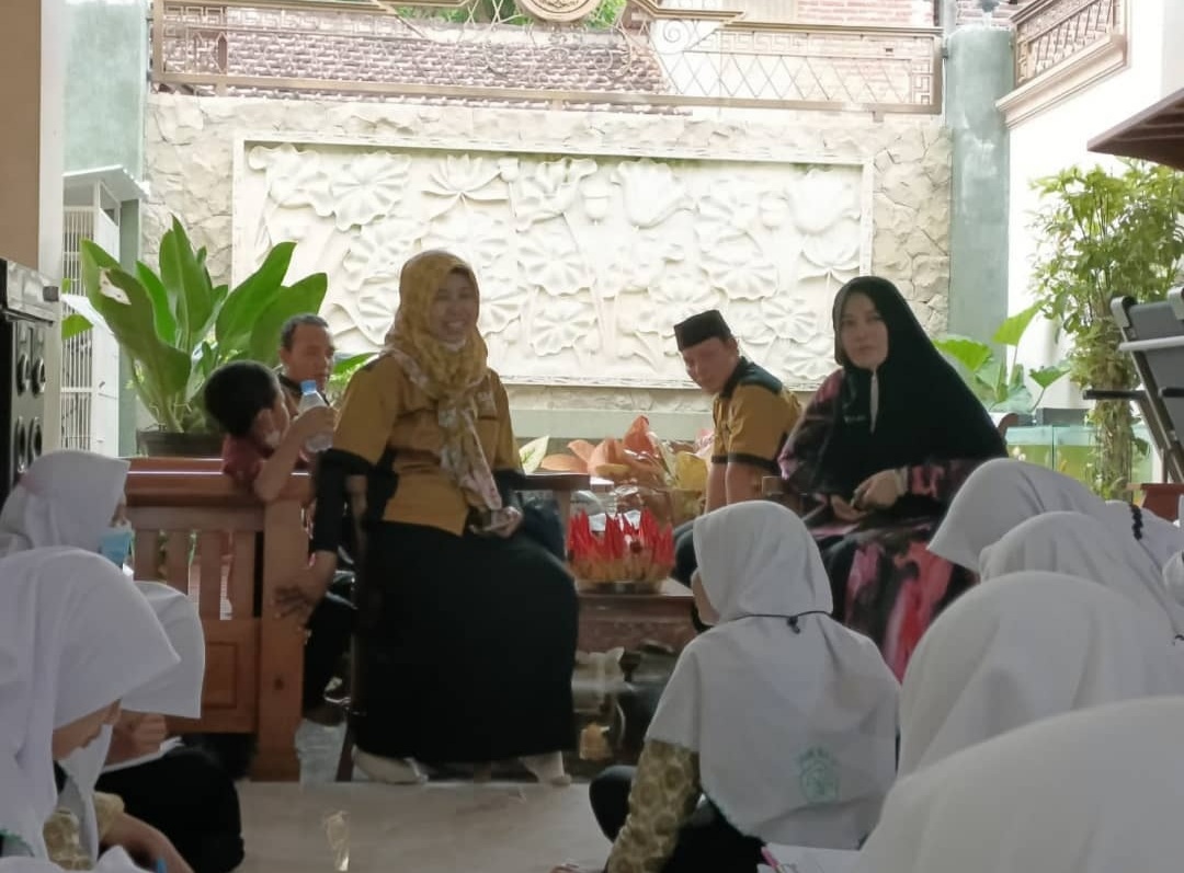 Kunjungan industri Program keahlian Tata Busana 2021/2022